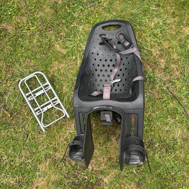 Yepp Maxi fietszitje / achterzitje incl easyfit adapter, Fietsen en Brommers, Fietsaccessoires | Fietsstoeltjes, Ophalen, Gebruikt