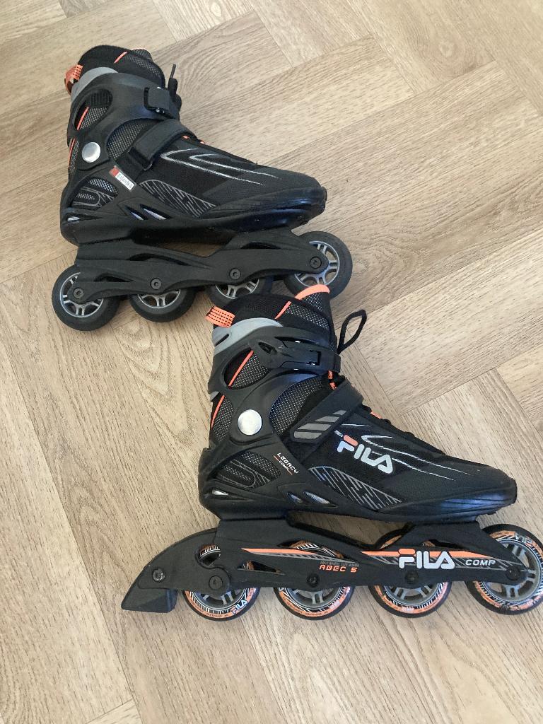 Fila skeelers z.g.a.n. mt 41 valt als maat 40, Overige merken, Ophalen of Verzenden, Zo goed als nieuw, Inline skates 4 wielen
