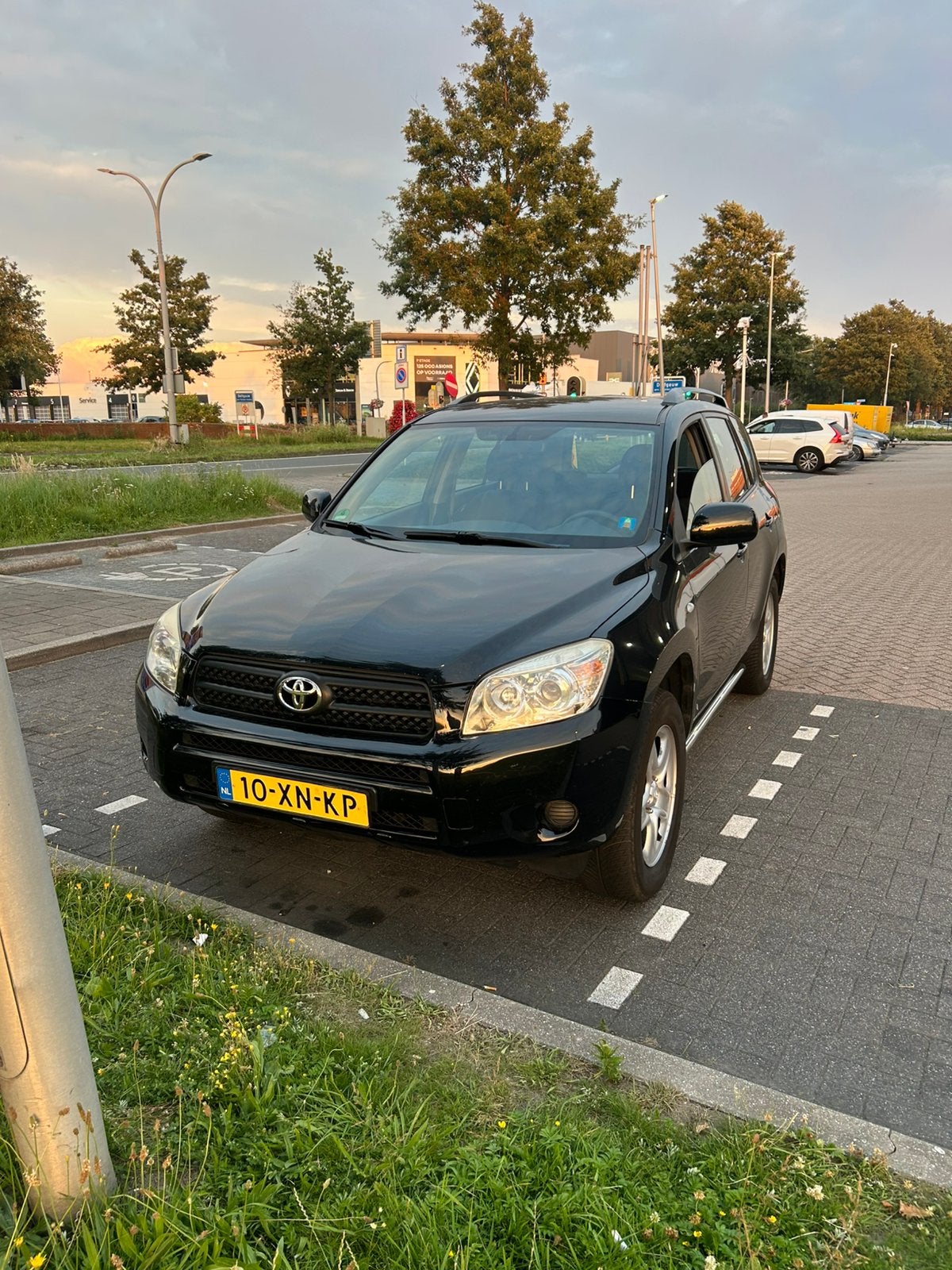 Toyota Rav4 2.0 16V Vvt-i 2007 Zwart, 1998 cc, Stof, Zwart, 4 cilinders