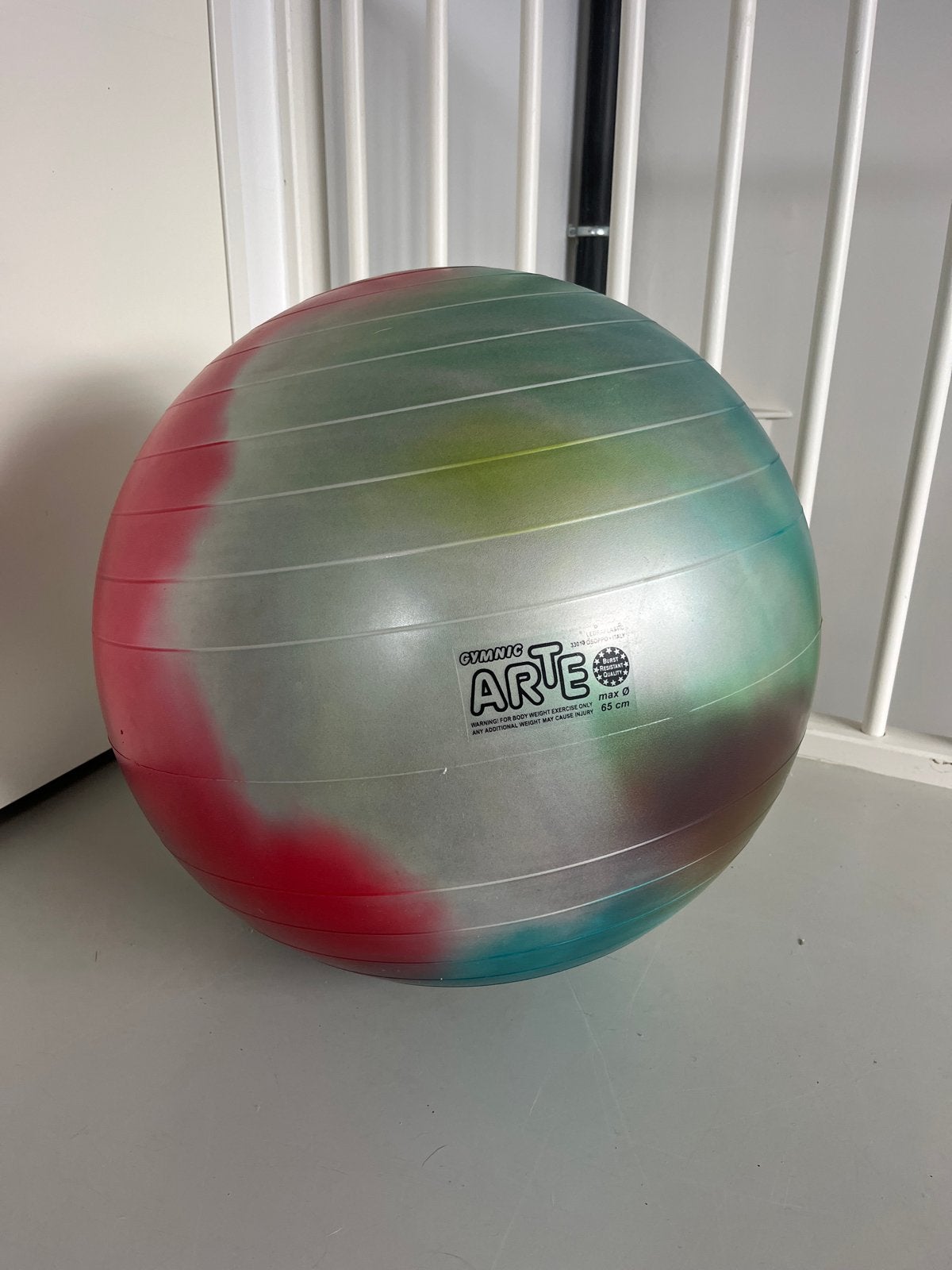 Gymnic Arte Fitnessbal 65 cm - Zo goed als nieuw, Ophalen of Verzenden, Zo goed als nieuw, Buik, Fitnessbal