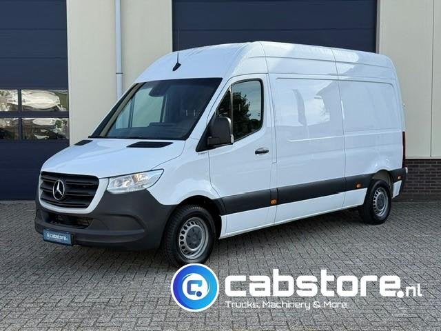 Mercedes-Benz SPRINTER 314 CDI Euro 6 - Bouwjaar 2020 - L2/H, Auto's, Voorwielaandrijving, Stof, Gebruikt, Euro 6