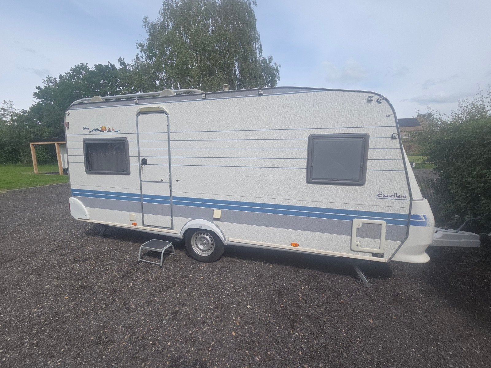 Hobby Excellent Easy Caravan - Ruim en Comfortabel, Rondzit, Hobby, Frans bed, Particulier