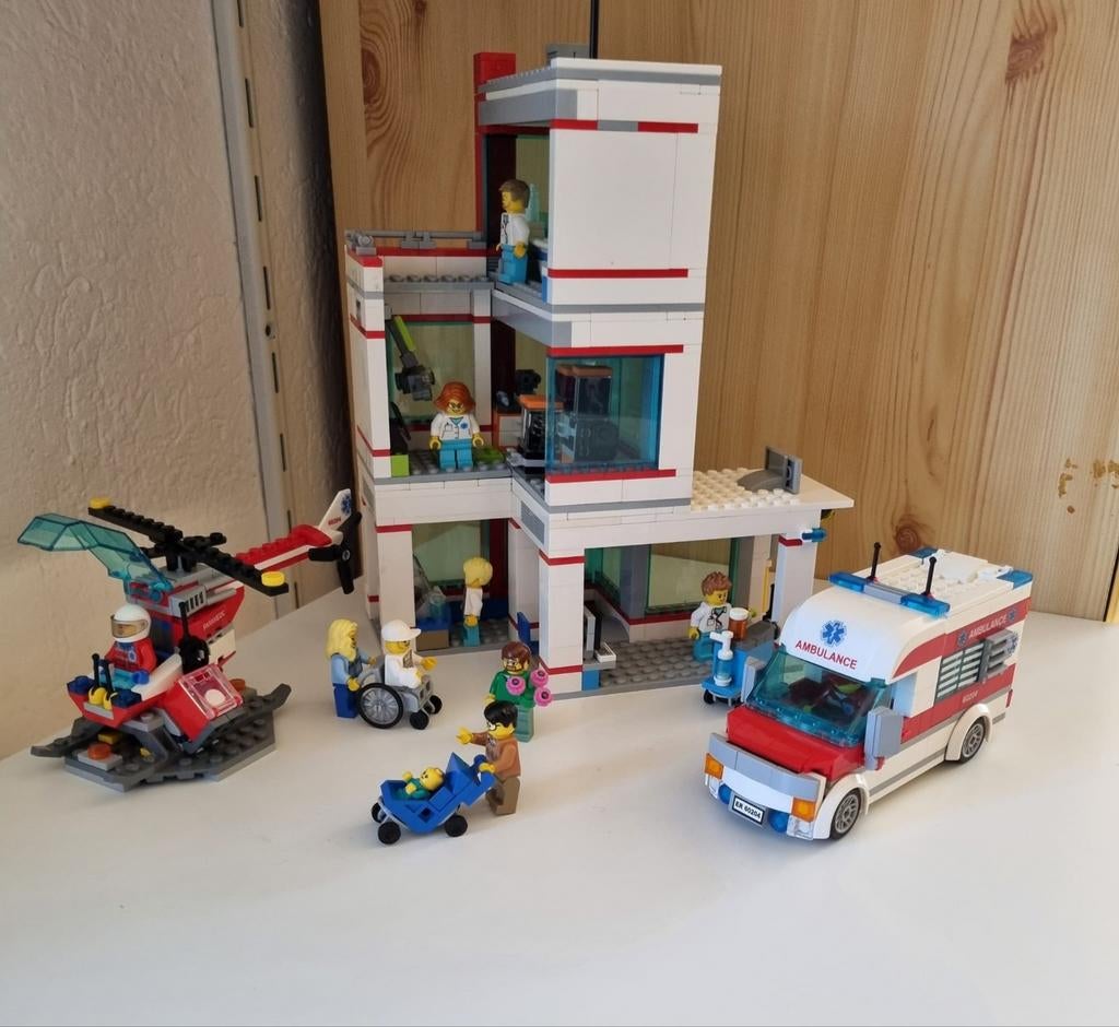 Lego ziekenhuis 60204, Ophalen of Verzenden
