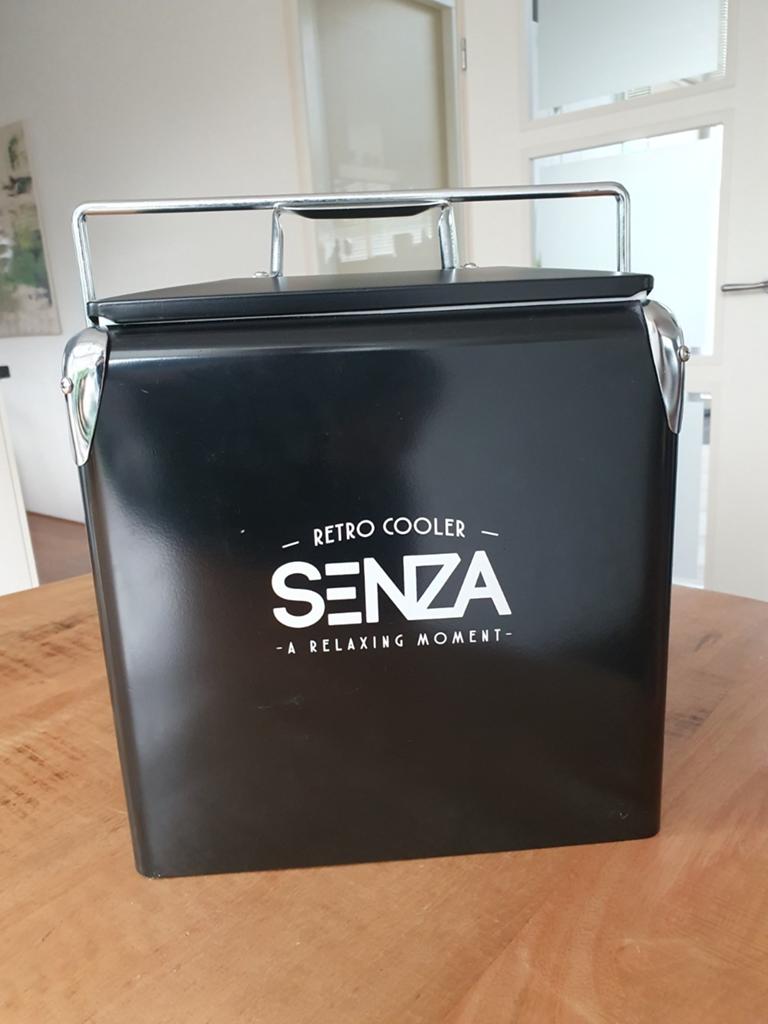 Koelbox zwart retro cooler, Caravans en Kamperen, Koelboxen, Ophalen, Nieuw, Koelelement