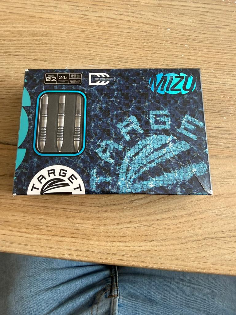 Target japan mizu 02 darts, Ophalen, Zo goed als nieuw, Pijlen