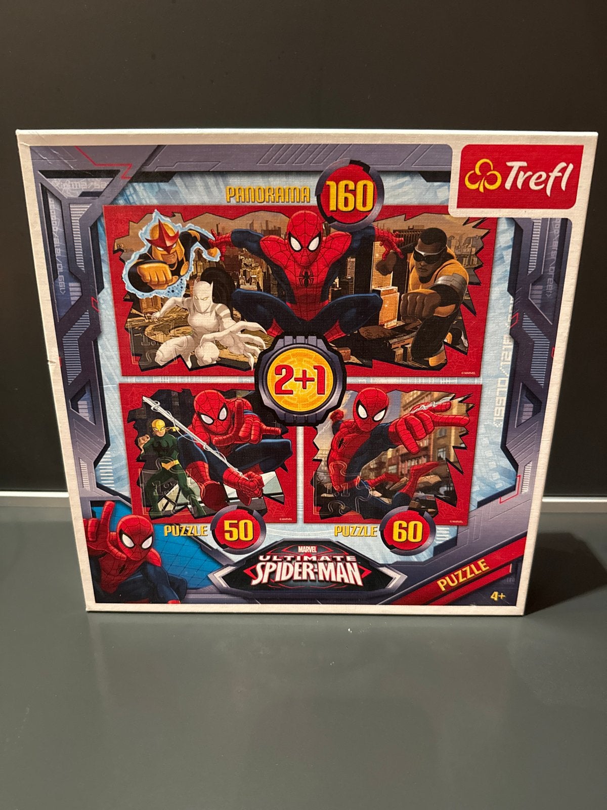 Marvel Ultimate Spider-Man 3 Puzzels (2+1) Trefl, Ophalen, Meer dan 50 stukjes, Gebruikt, 4 tot 6 jaar