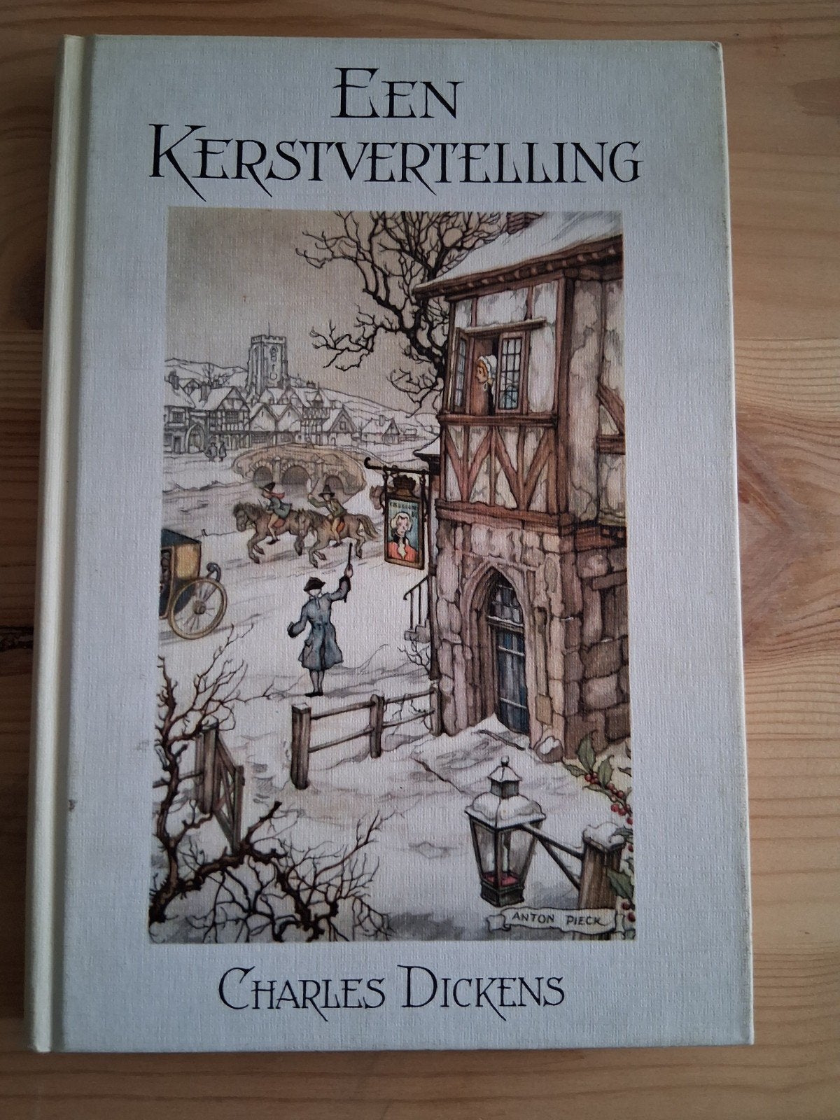 Een Kerstvertelling - Charles Dickens, Boeken, Ophalen of Verzenden, Zo goed als nieuw, Charles Dickens, Nederland