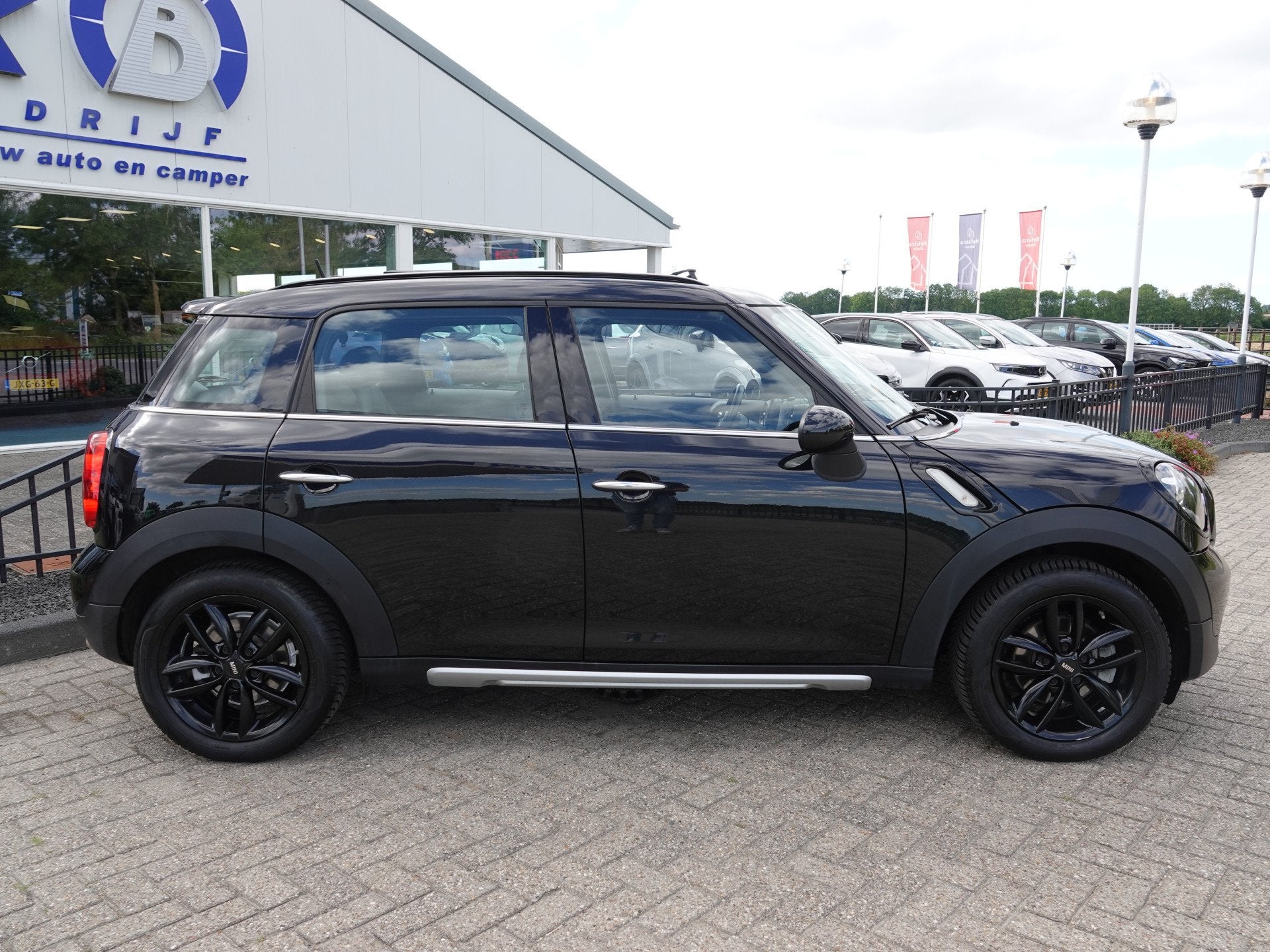 MINI Countryman 1.6 Cooper AUTOMAAT Pepper PANO | VOL LEER |, Auto's, Gebruikt, Euro 6, Bedrijf, 1000 kg