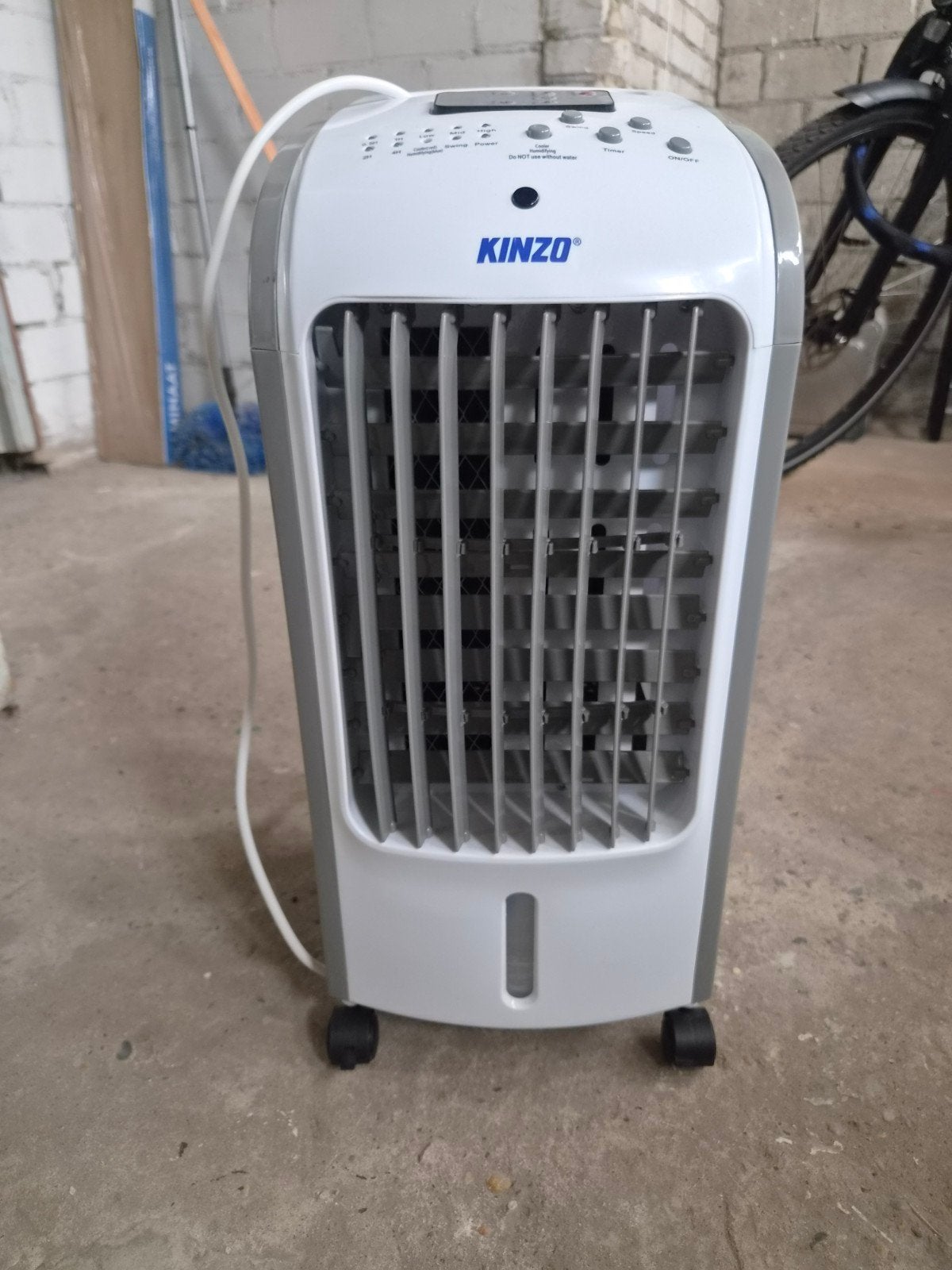 Kinzo Mobiele ventilator (aircooler met water), Witgoed en Apparatuur, Ophalen, Minder dan 60 m³, Ventileren, 3 snelheden of meer