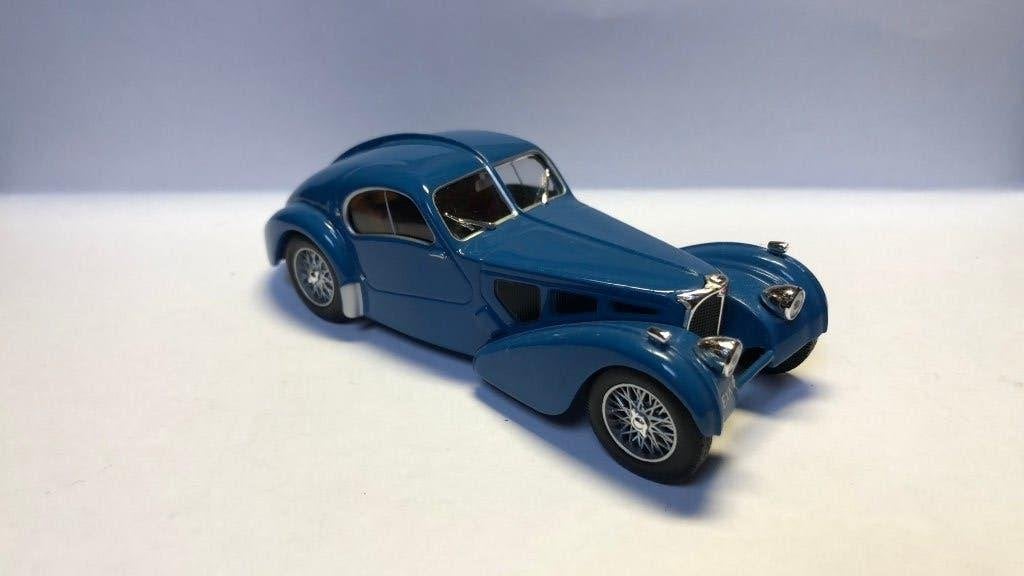 Ixo Bugatti  57SC Atlantic  1938 1:43, Ophalen of Verzenden, Zo goed als nieuw, Auto, Overige merken