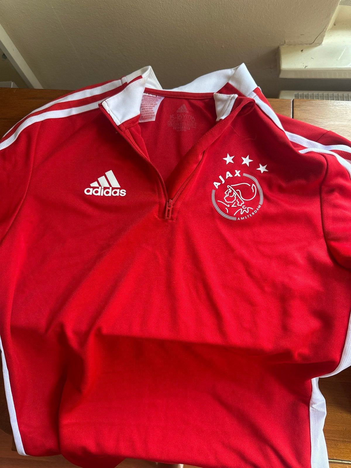 Ajax trainingspak (shirt en broek) maat 176, Ophalen of Verzenden, Gebruikt, Jongen of Meisje, Sport- of Zwemkleding