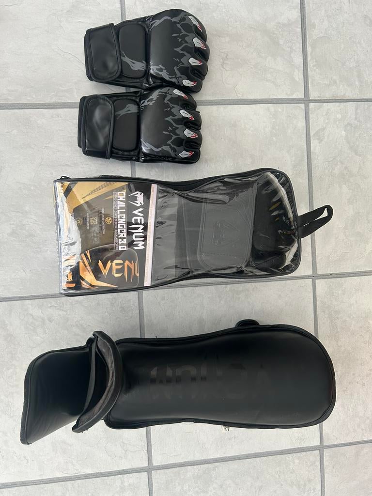 Mooi venum kickboks spullen, Sport en Fitness, Vechtsporten en Zelfverdediging, Ophalen, Zo goed als nieuw, Overige