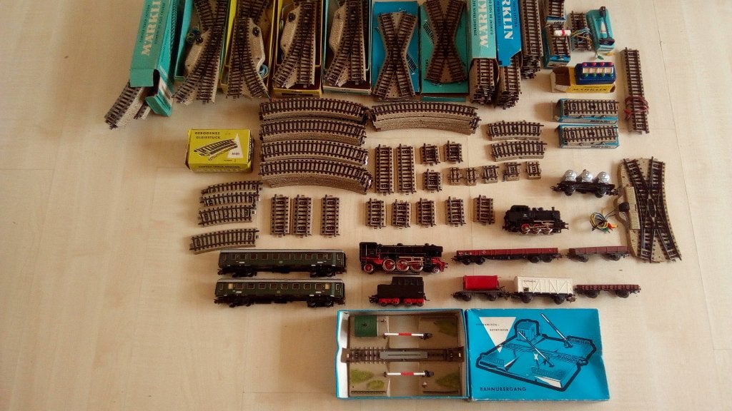 Marklin trein set 1 O.a rails ,locomotieven ,wagons wissels, Hobby en Vrije tijd, Wisselstroom, Gebruikt, Analoog, Rails