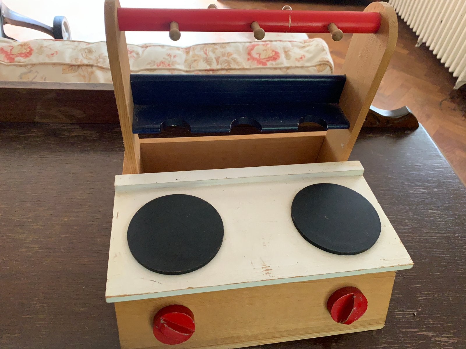 Gratis Houten speelgoedkeuken met accessoires, Kinderen en Baby's, Ophalen, Gebruikt, Jongen of Meisje