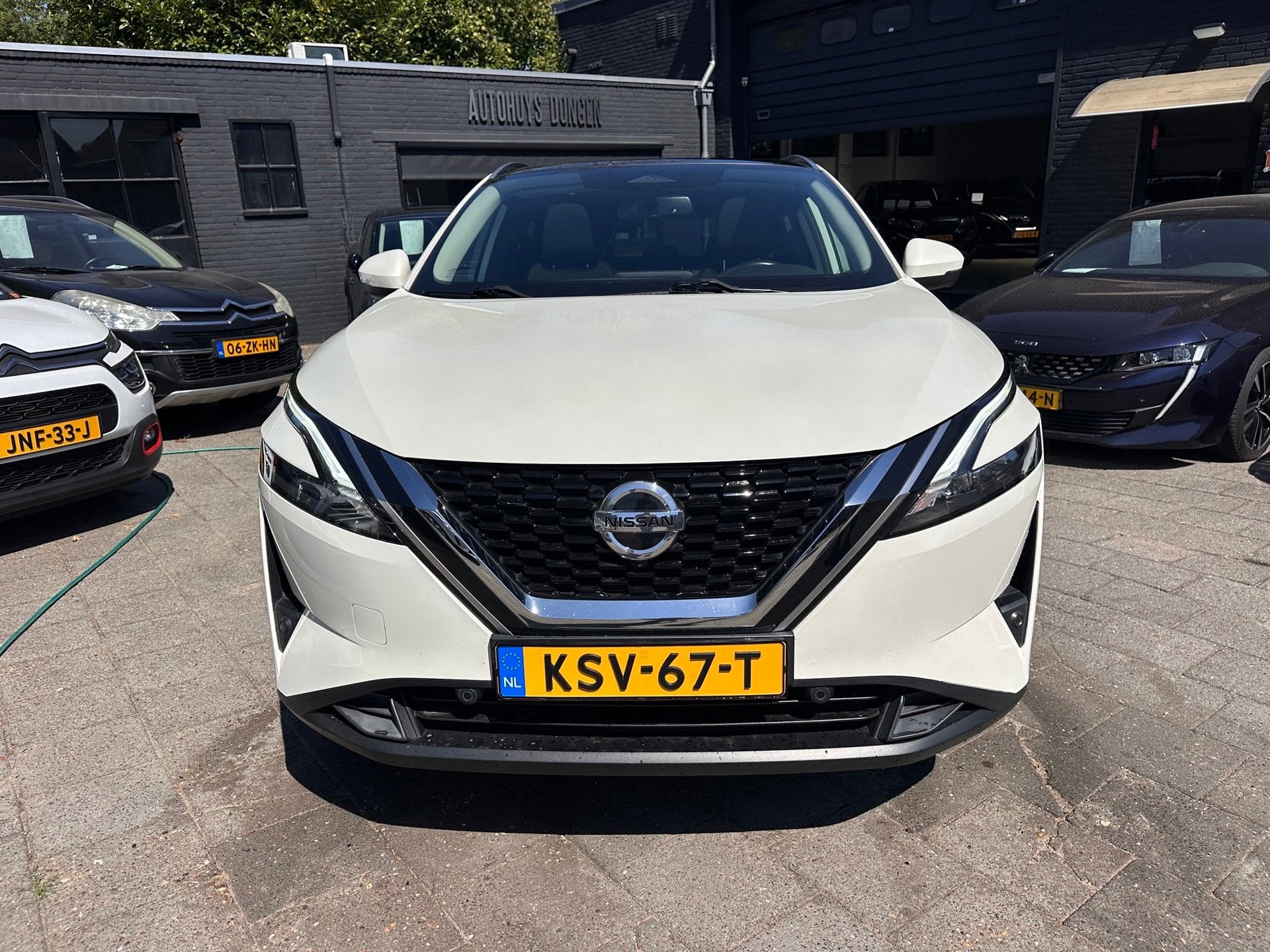 Nissan Qashqai 1.3 DIG-T MHEV (158pk) Aut. Premium Xtronic, Dealer onderhouden, Metallic lak, Wit, Origineel Nederlands