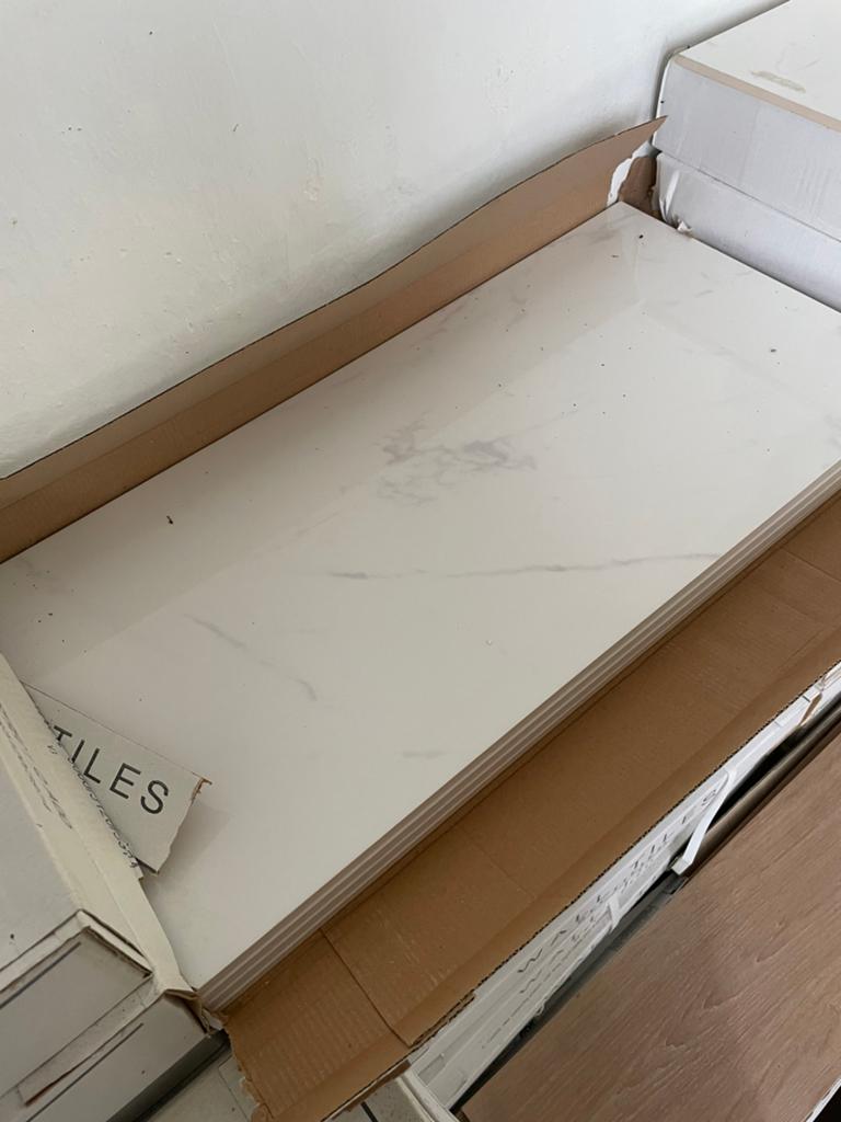 Wandtegels marmer wit 60x30, Ophalen, Steen of Klei, 50 tot 150 cm, Nieuw