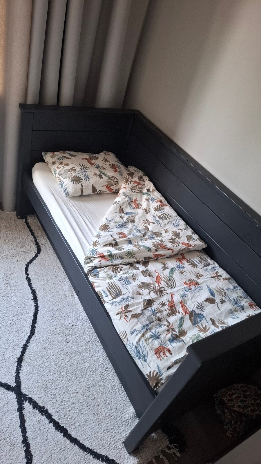 Peuterbed 150x70, Ophalen, 190 cm of minder, Zo goed als nieuw, Eenpersoons
