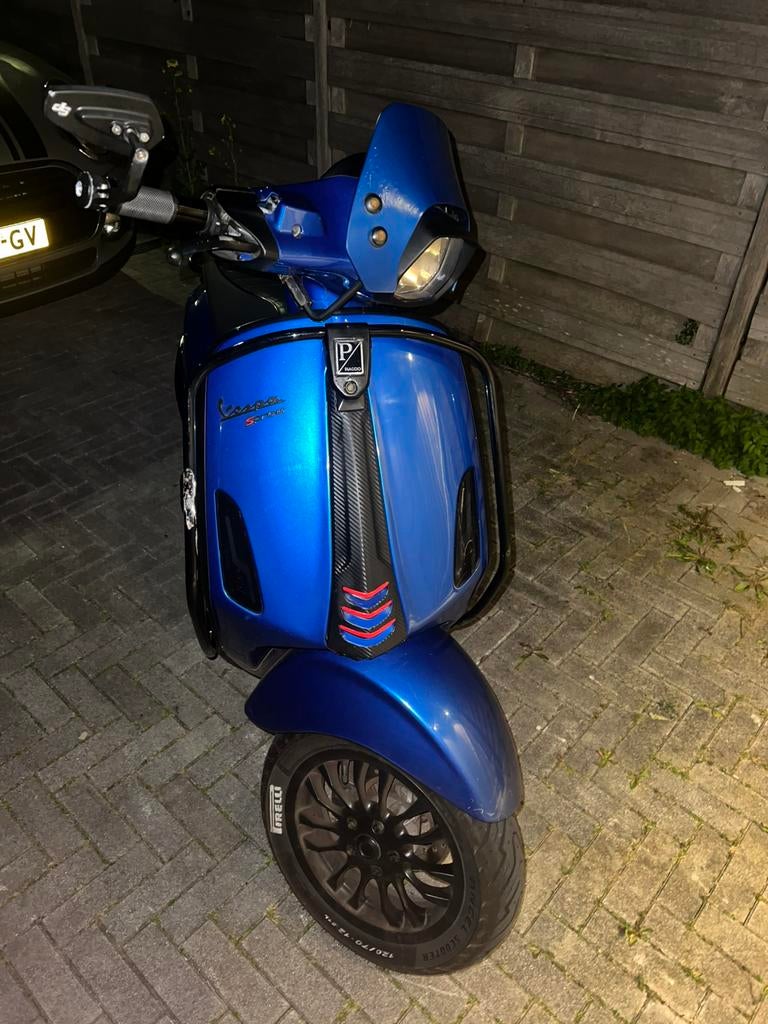 Custom vespa sprint, Ophalen, Maximaal 45 km/u, Vespa S, Zo goed als nieuw