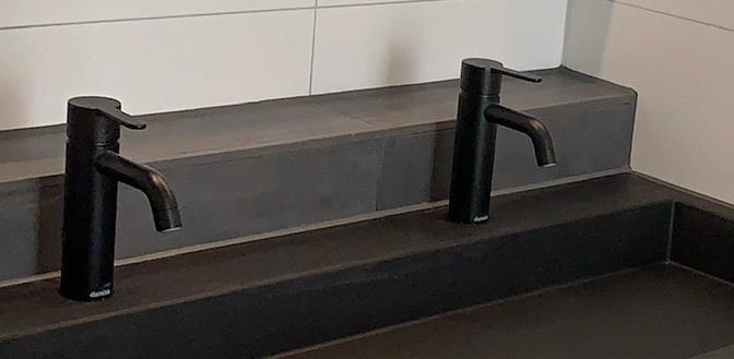 2  Damixa Silhouet wastafelmengkraan 1-greeps matzwart, Doe-het-zelf en Verbouw, Ophalen of Verzenden, Gebruikt