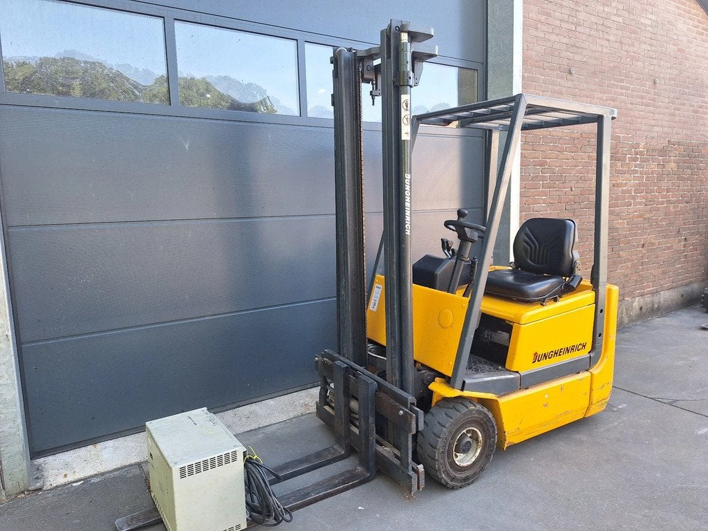 Jungheinrich compacte Heftruck 1250 kilo drie wieler (0019), Elektrisch, Heftruck, Jungheinrich
