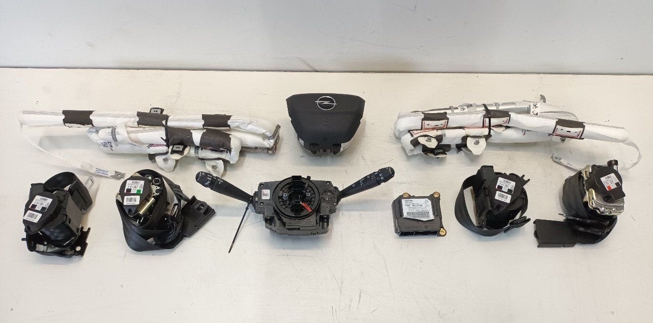 Airbag set Opel Astra, Onderdelen@venauto.nl, Van der Ven Autorecycling B.V., Gebruikt, Ettenseweg 76, 4706 PB Roosendaal, The Netherlands