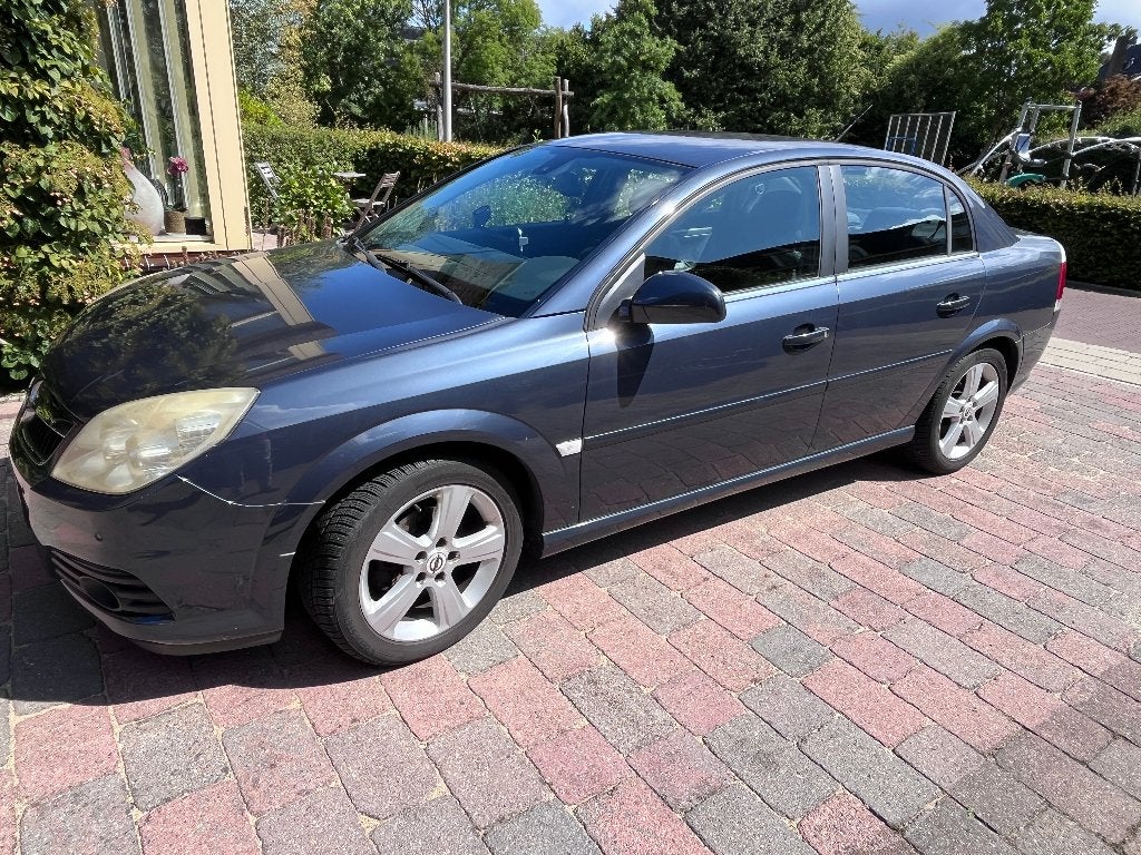 Opel Vectra 1.8 16V Executive 2006 Grijs (Trekhaak), Auto's, Voorwielaandrijving, 4 cilinders, 1796 cc, Vectra
