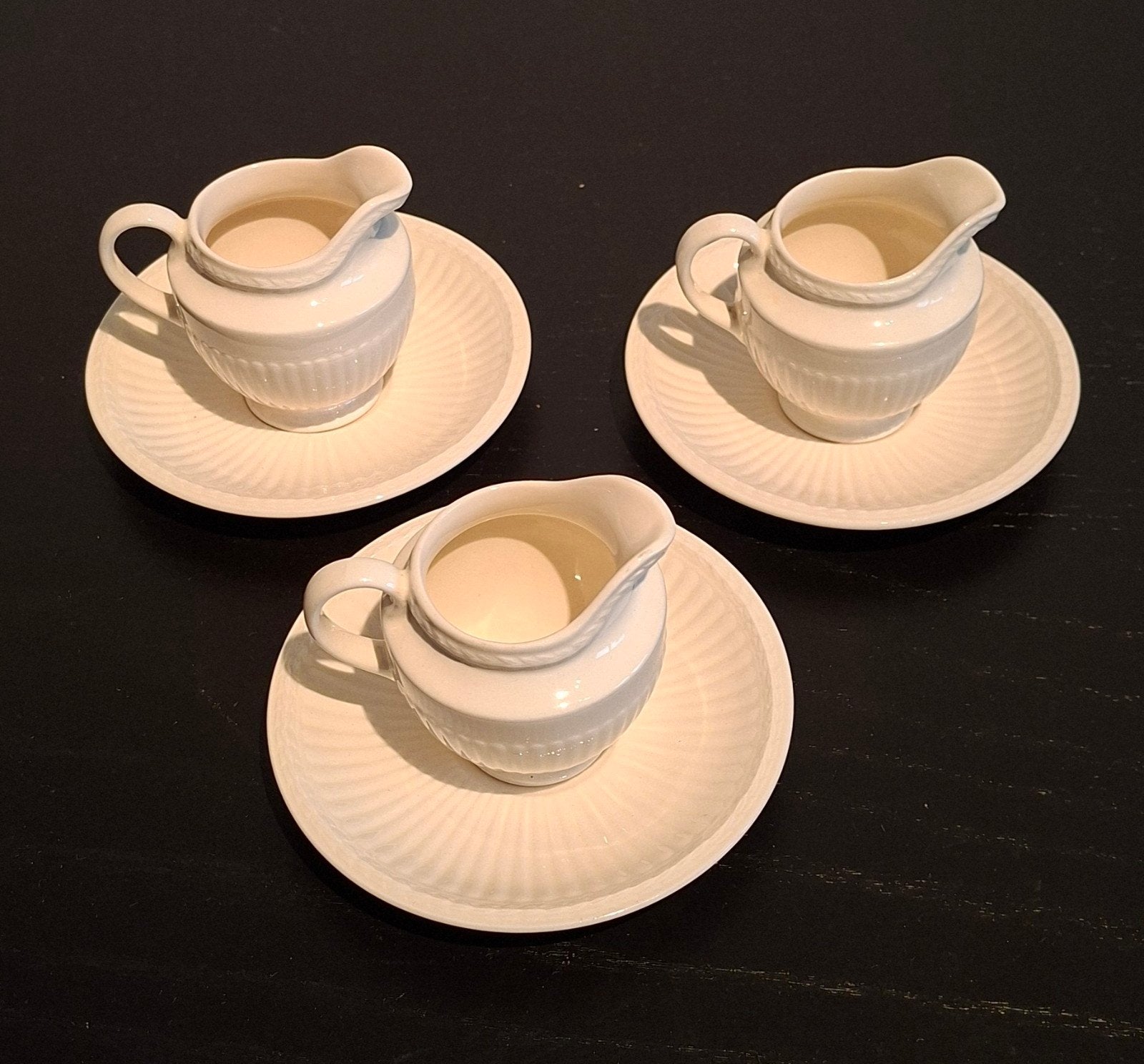 Wedgwood Edme 3 setjes melkkannetjes, Ophalen of Verzenden