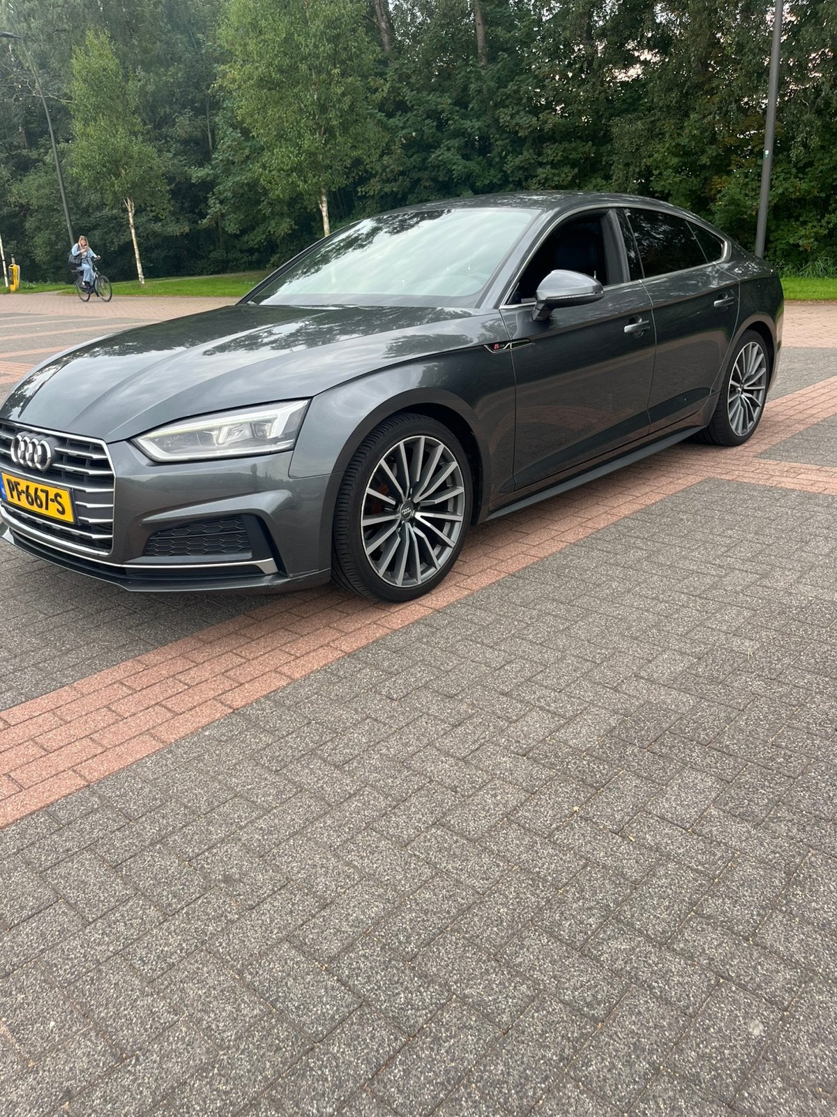 Audi A5 2.0 Tfsi 190pk S Tronic 2017 Grijs launch edition, Auto's, Audi, 1984 cc, 1435 kg, Origineel Nederlands, 75 €/maand