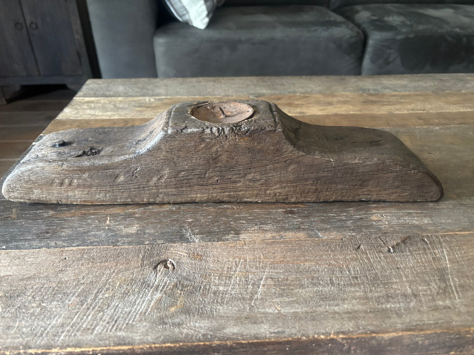 Hout ornament liggend, Ophalen, Gebruikt