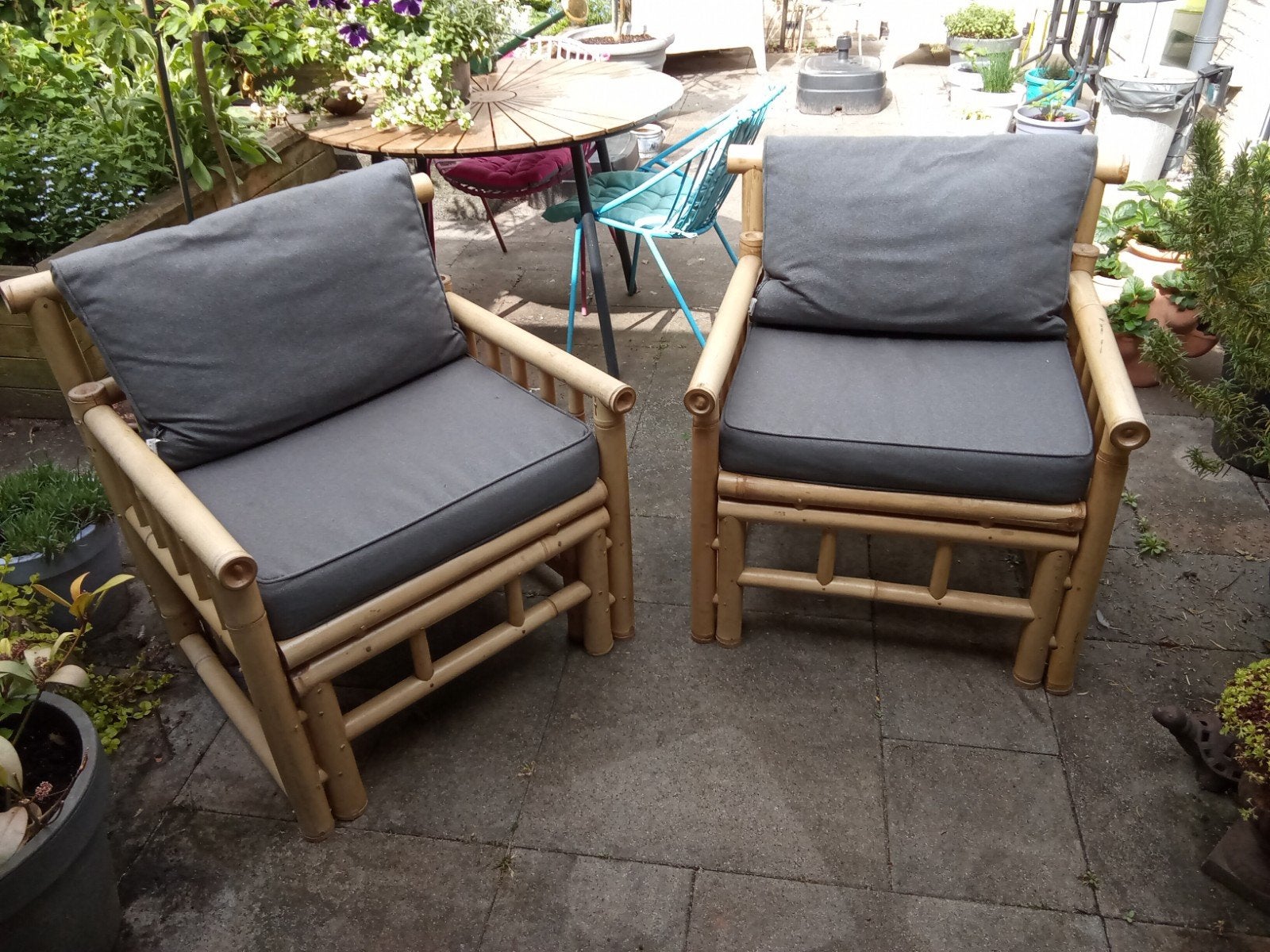 2 Bamboe stoelen, Ophalen, Gebruikt