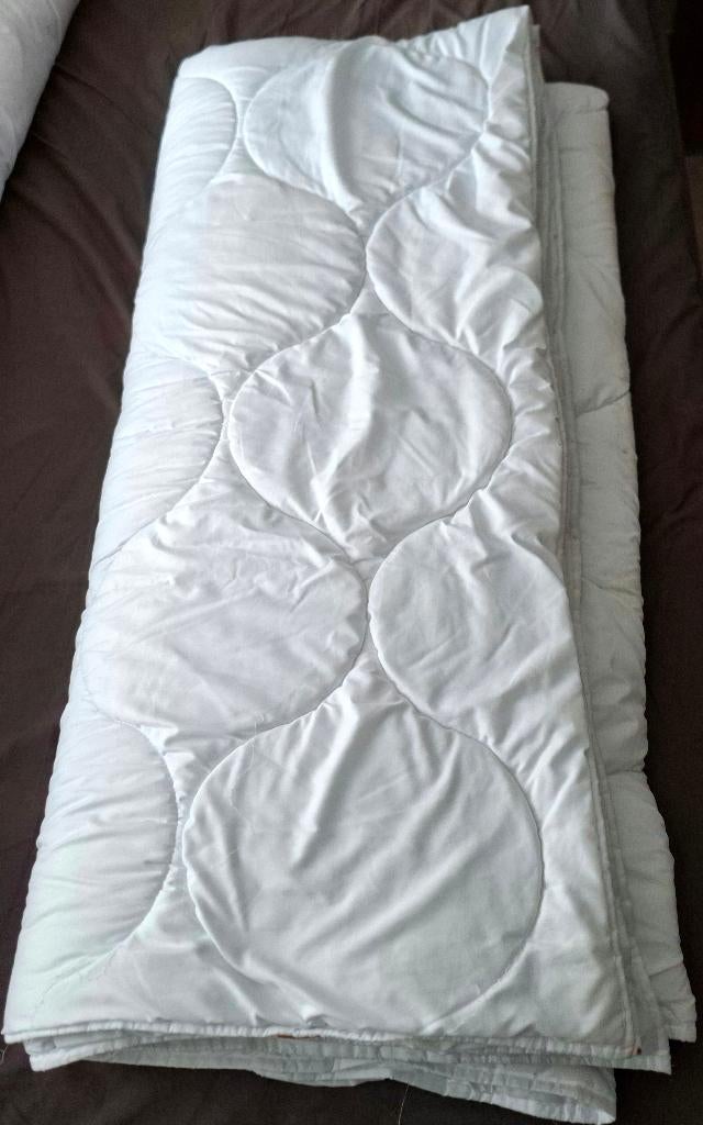 Emma Dekbed 240x220 polyester, Huis en Inrichting, Slaapkamer | Beddengoed, Ophalen, Gebruikt, Wit, Tweepersoons
