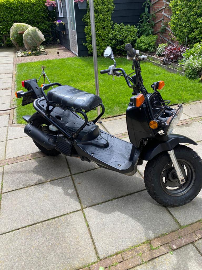 Honda Zoomer 2012, Ophalen, Zo goed als nieuw, Benzine, Overige merken