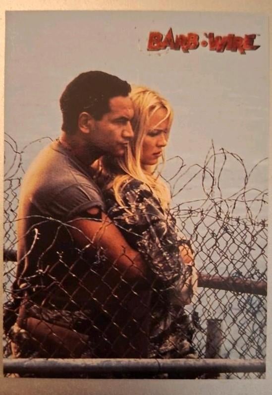 Barb Wire Verzamelkaart - Bitter Memories #28, Ophalen of Verzenden, Zo goed als nieuw, Film, Foto of Kaart