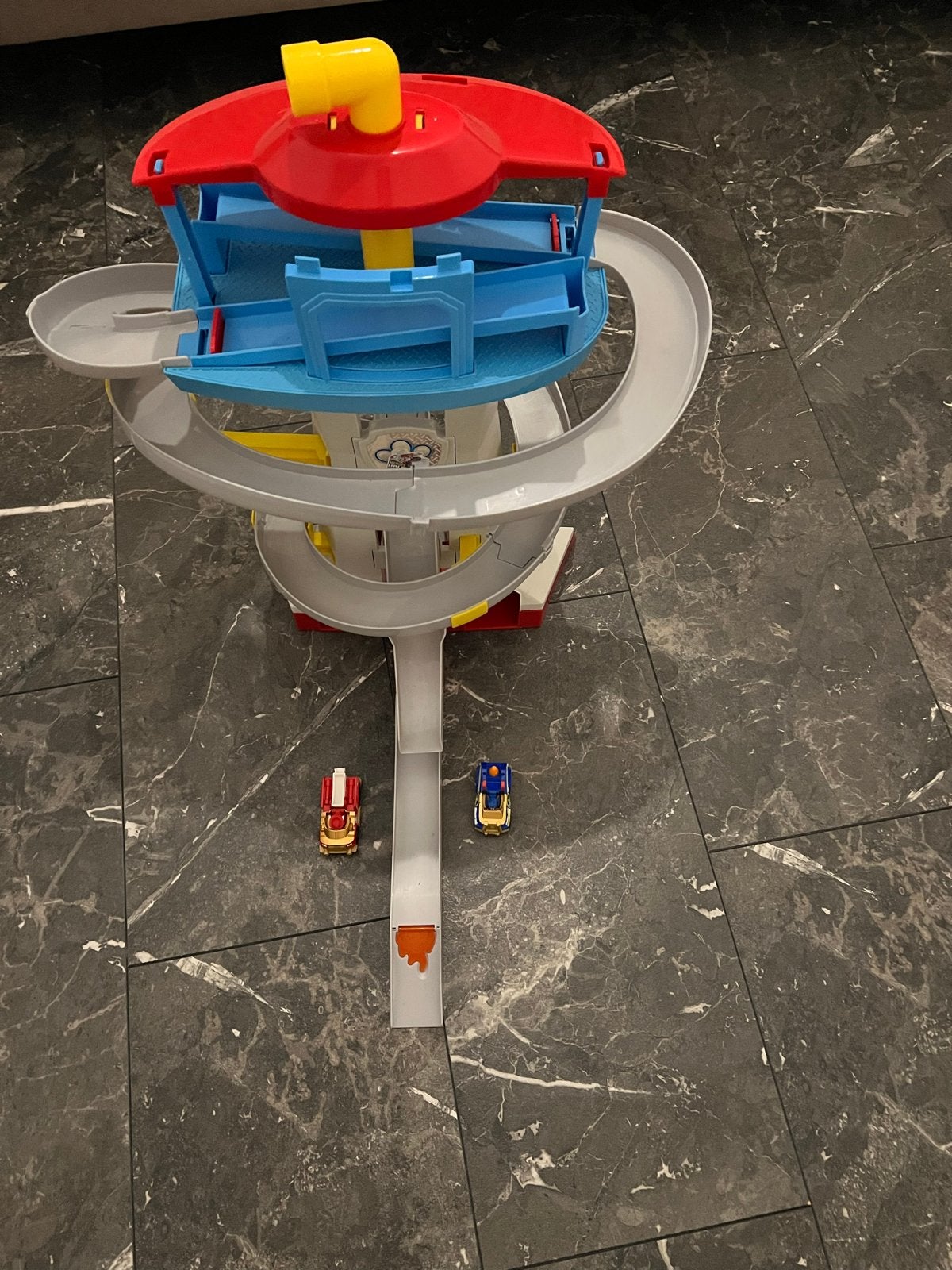 Paw Patrol Racebaan met 2 Voertuigen, Kinderen en Baby's, Speelgoed | Racebanen, Overige merken, Racebaan, Ophalen of Verzenden