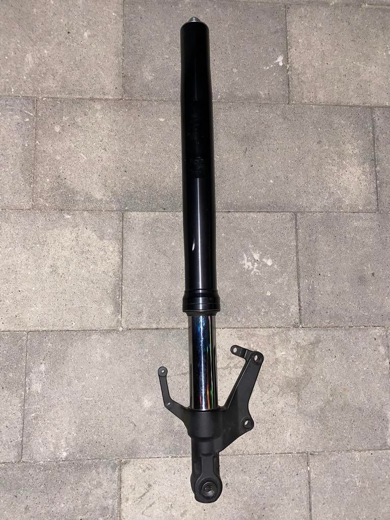 Te koop linker vorkpoot yamaha FZ1 2007, Ophalen