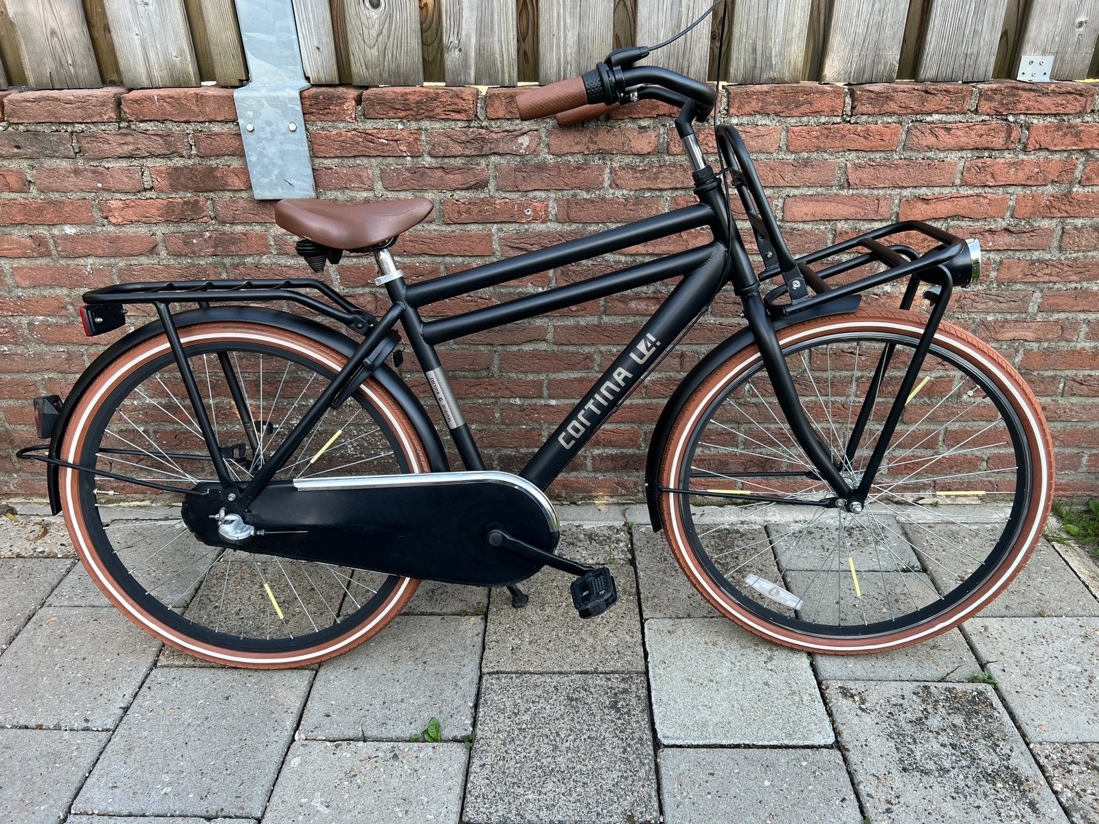 Jongensfiets Cortina U4 Original 26 i Transport Nieuwe model, Fietsen en Brommers, Fietsen | Jongens, Terugtraprem, Versnellingen