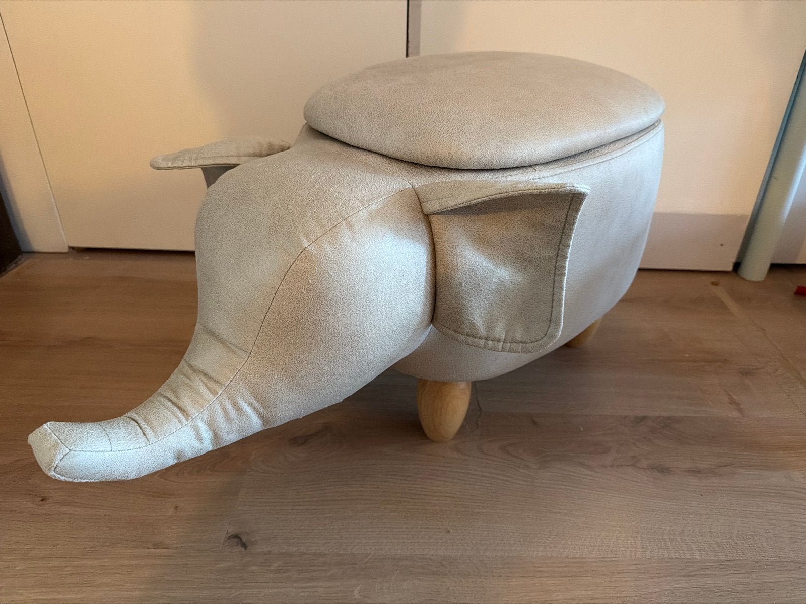 Beliani kinderpoef Elephant grijs, Ophalen, Zo goed als nieuw, Overige typen