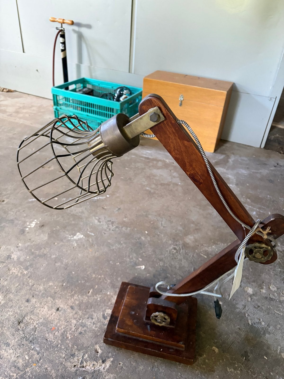 Mooie lamp met bronzen accenten, in nieuwstaat, Ophalen