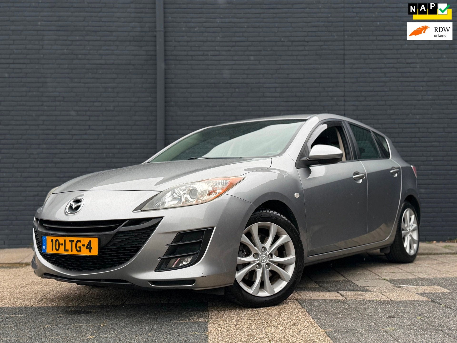 Mazda 3 2.0 DiSi GT-L | Navi | Stoelverwarming, Auto's, Voorwielaandrijving, Euro 5, 15 km/l, Gebruikt