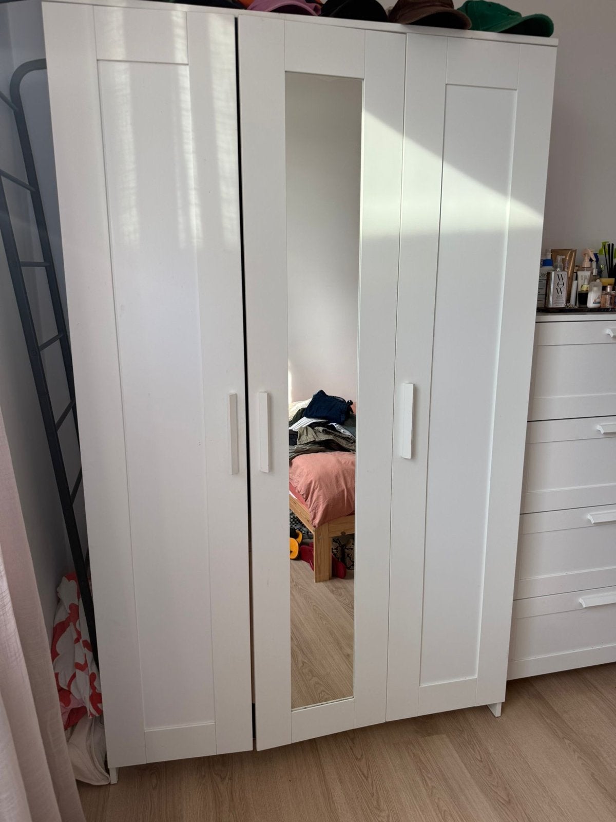 Ikea Brimnes kledingkast met 3 deuren en extra roede/planken, Ophalen, Gebruikt, 100 tot 150 cm, 150 tot 200 cm