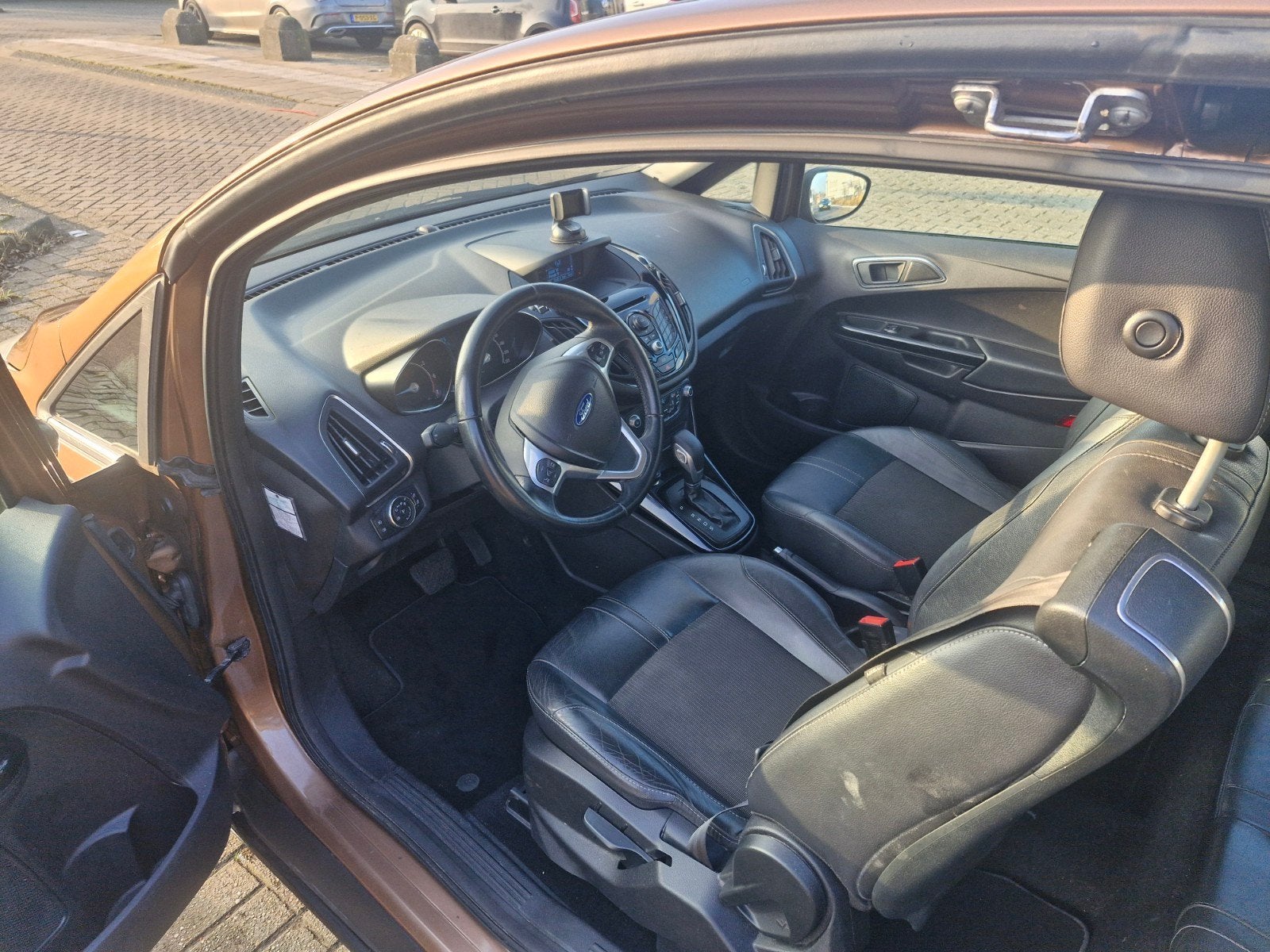 Ford B-Max 1.6 Ti-vct 77KW/105PK Pshift 2013 Bruin, Auto's, Zwart, 4 cilinders, Bruin, B-Max