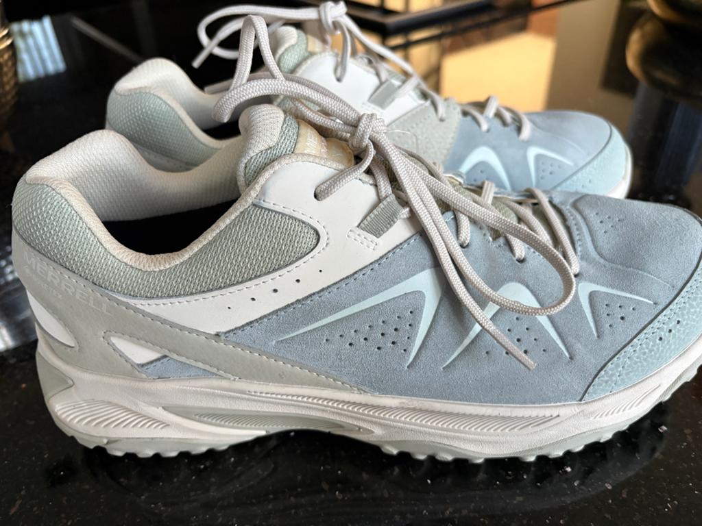 Merrell Gore-Tex Wandelschoenen - Maat 42.5 nieuw, Beige, Nieuw, Wandelschoenen, Ophalen of Verzenden