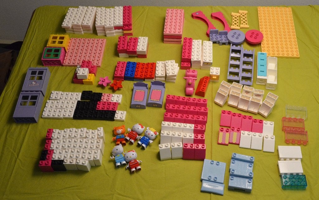 Nijntje huis Hello Kitty Unico plus bouwstenen, Ophalen of Verzenden, Zo goed als nieuw, Overige merken