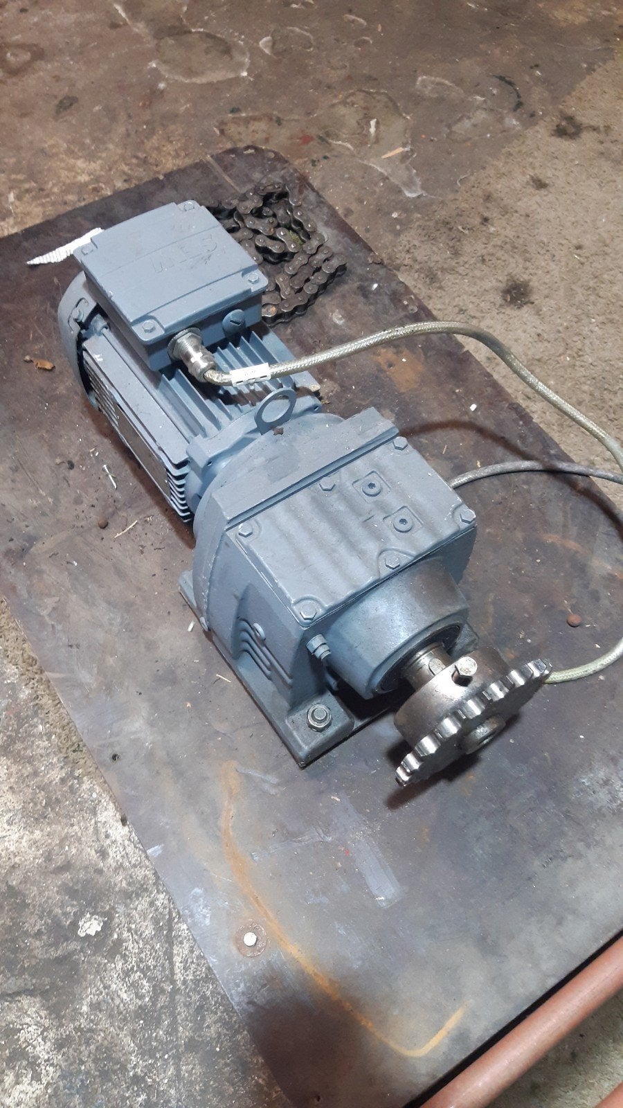 SEW Elektromotor met Reductiekast en Kettingwiel, Ophalen of Verzenden
