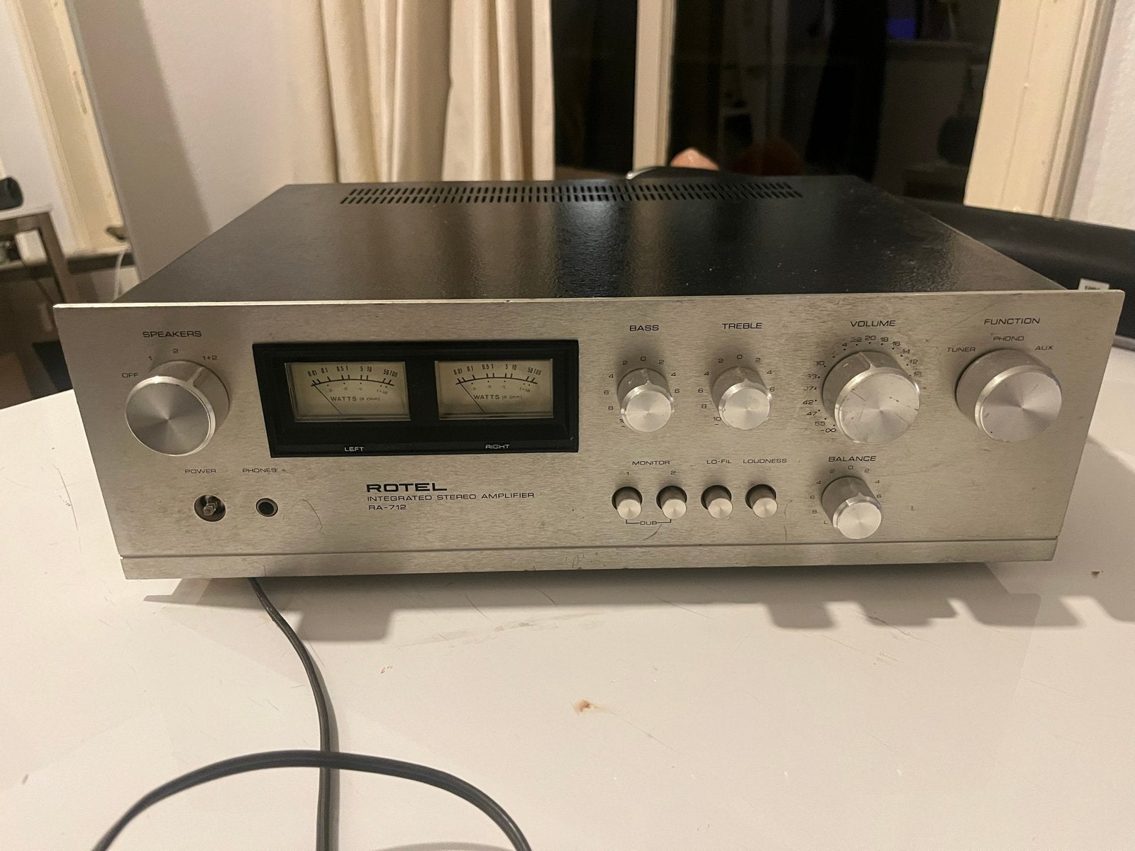 Rotel RA-712 Geïntegreerde Stereo Versterker met aux kabel, Overige merken, Gebruikt, Ophalen of Verzenden, 60 tot 120 watt