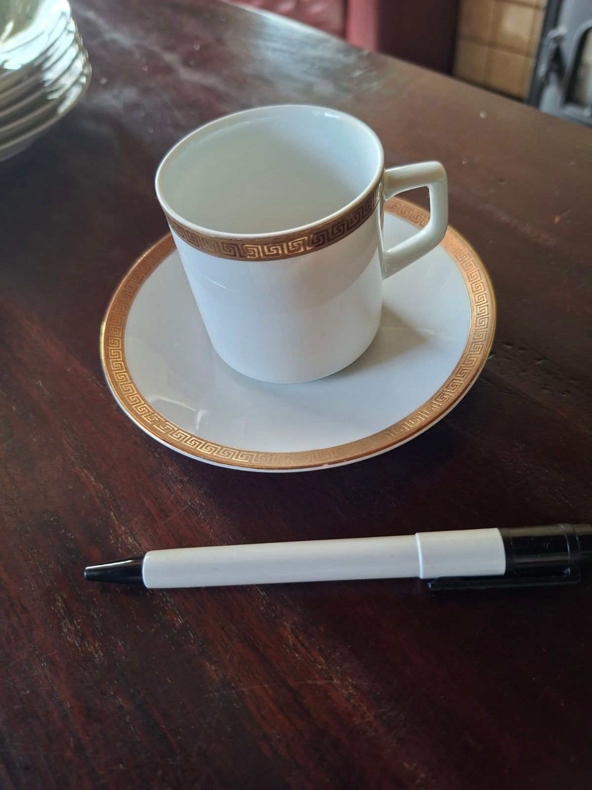D.E. kinder kop en schotel. mokka, espresso kop., Ophalen of Verzenden, Kop(pen) en/of Schotel(s)