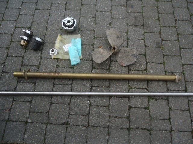 Schroefasinstallatie diameter 30 mm incl schroef, Watersport en Boten, Ophalen, Nieuw, Motor en Techniek, Motorboot