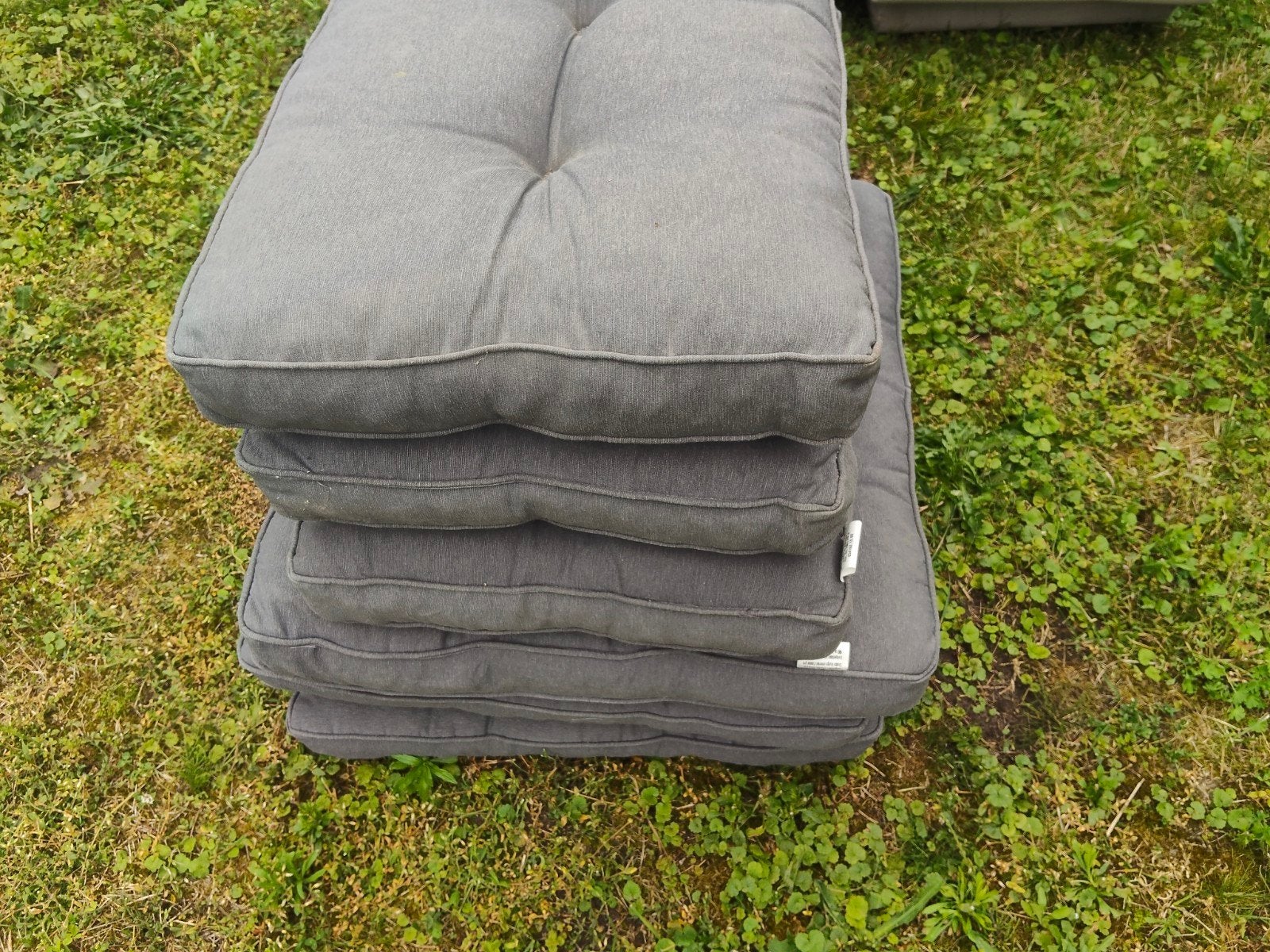 Complete kussenset met opbergzak en extra kussens 75 euro, Ophalen