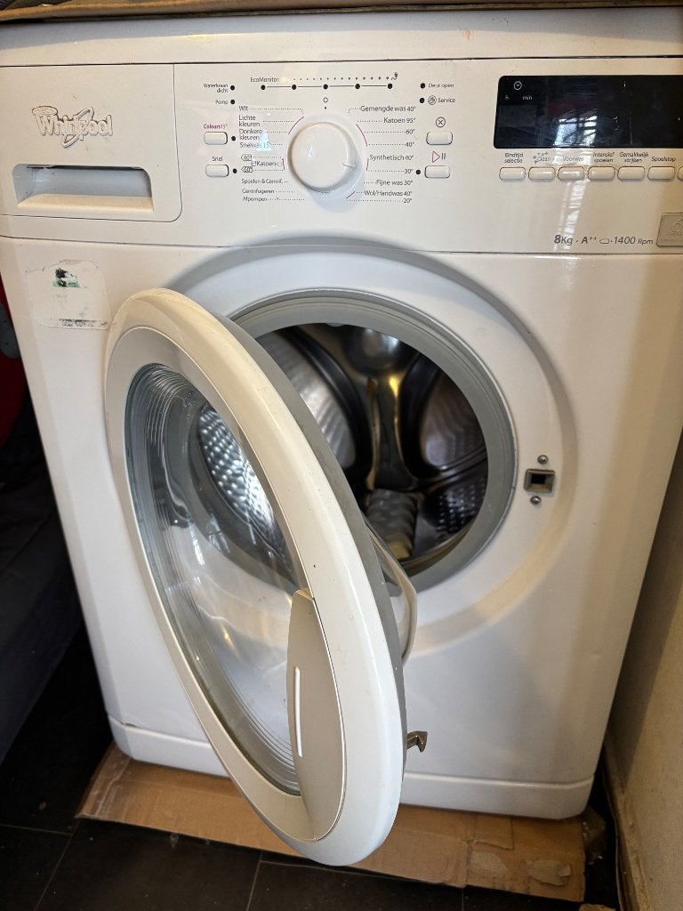 whirlpool wasmachine  voor onderdelen, Ophalen, Gebruikt, 85 tot 90 cm, 1200 tot 1600 toeren