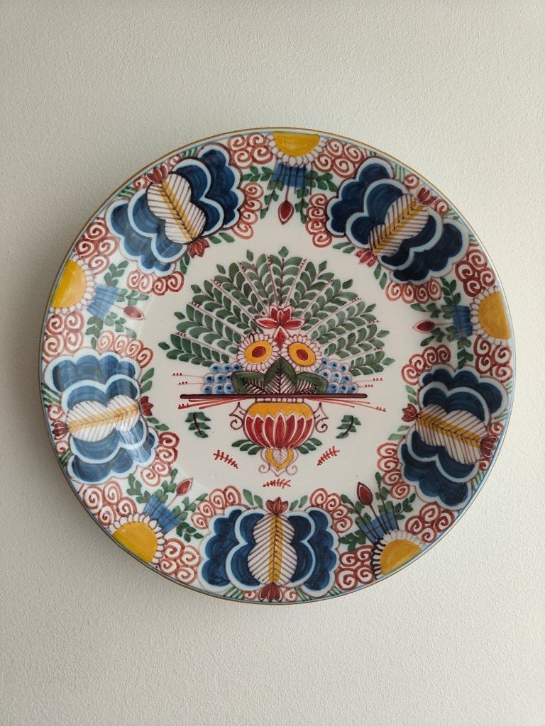 Makkum Tichelaar Wandbord - Handgeschilderd Bloemmotief, Ophalen of Verzenden